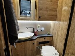 EURAMOBIL Integra Line 720 EF ohne Hubbett Mondial ALDE