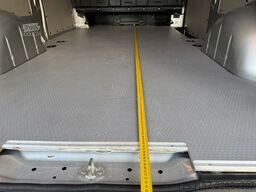 MERCEDES-BENZ Vito Kasten 116 CDI 4x4 extralang SELECT Standh.