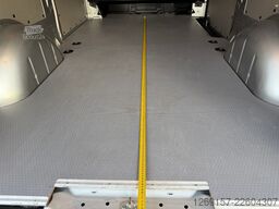 MERCEDES-BENZ Vito Kasten 116 CDI 4x4 extralang SELECT Standh.