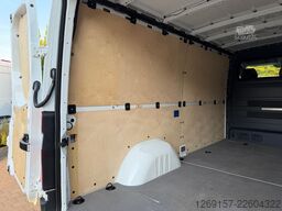 MERCEDES-BENZ Sprinter 316 CDI Kasten 3,5t L2H1 *AHK 2,8t*