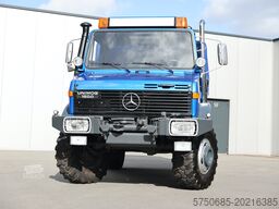 Mercedes-Benz Unimog