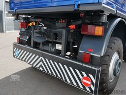 Mercedes-Benz Unimog