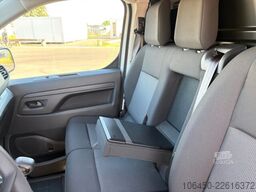 Opel Vivaro 1.5 D 120 L2 +180°Kamera+Navi+Holz+
