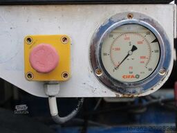 RENAULT KERAX 420, EURO 3, 7m3, 8X4, CIFA MAGNUM MK 24.4