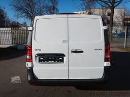 MERCEDES-BENZ Vito Kasten 111 CDI FWD lang / Klima / PDC