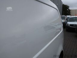 VOLKSWAGEN Caddy Maxi Kasten / Klima / 1 Hand / FN: 225