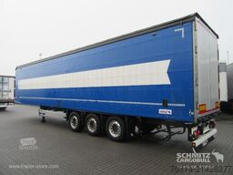 Auflieger mit Pritsche & Plane Schmitz Cargobull Curtainsider Standard Getränke