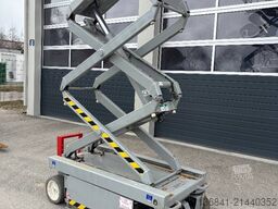 SkyJack SJ 3219 7,80m Scherenarbeitsbühne