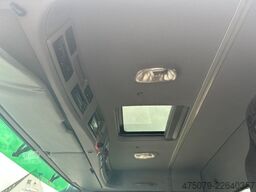 MERCEDES-BENZ Actors 3241 / 8x2-6 / Atlas 165 + Funk / VDL