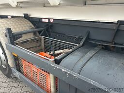 MERCEDES-BENZ Actors 3241 / 8x2-6 / Atlas 165 + Funk / VDL