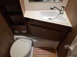 CARADO T 338s Automatik / 5Sitz und Schlafplätze /..