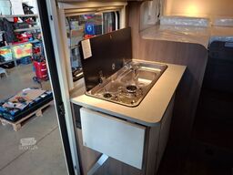 CARADO V 347 pro+ / Safety inkl. ACC / Lift Bett