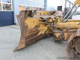 CATERPILLAR D6T