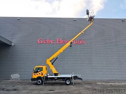 Nissan Cabstar 35.12 NT400 GSR E179T
