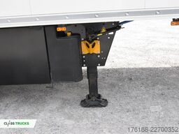 SCHMITZ CARGOBULL SKO FP 60 ThermoKing SLXi 300