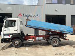 Mercedes-Benz SK 809 (POMPE MANUELLE / MANUAL PUMP / HELPER /...