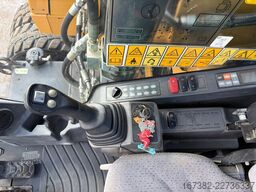 Caterpillar M320F