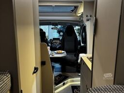 LMC Tracer V 670 Automatik Design Navi Rahmenfenster