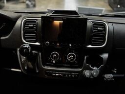 LMC Tracer V 670 Automatik Design Navi Rahmenfenster