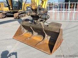 KOMATSU PC210-LCI + GPS