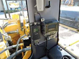 KOMATSU PC210-LCI + GPS