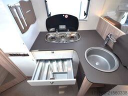 BÜRSTNER Limited T 660 Hubbett