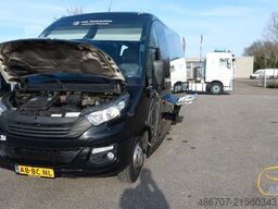IVECO INDcar Wing EURO 6, 29 Sitze