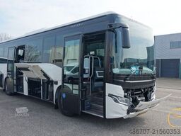 IVECO NEUER CROSSWAY 10.7 EURO 6 mit 49 Sitzplätzen