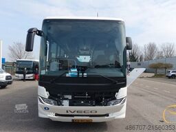 IVECO NEUER CROSSWAY 10.7 EURO 6 mit 49 Sitzplätzen