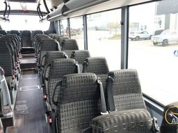 IVECO NEUER CROSSWAY 10.7 EURO 6 mit 49 Sitzplätzen