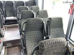 IVECO NEUER CROSSWAY 10.7 EURO 6 mit 49 Sitzplätzen