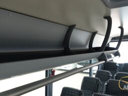 IVECO NEUER CROSSWAY 10.7 EURO 6 mit 49 Sitzplätzen