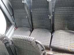 IVECO NEUER CROSSWAY 10.7 EURO 6 mit 49 Sitzplätzen