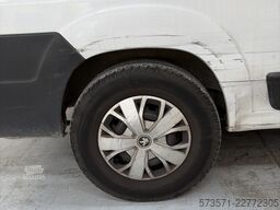 Peugeot Boxer 2024 | Manual | Totalmente equipada