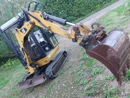 Caterpillar 301.8