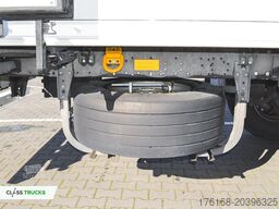 SCHMITZ CARGOBULL SKO FP 60 ThermoKing SLXi 300