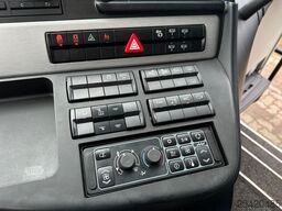 SETRA S 517 HD 63+26 WC  EURO 6