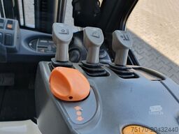 CROWN SCT6020-1.3 / Triplex 4,3m / 2.658h / 2020