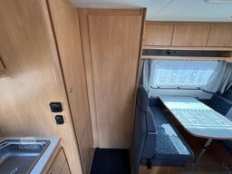 BÜRSTNER A-532 Active Markise Fahrradträger elektr.