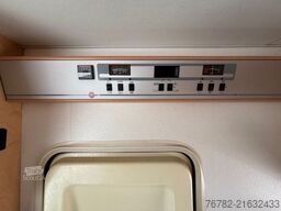 BÜRSTNER A-532 Active Markise Fahrradträger elektr.