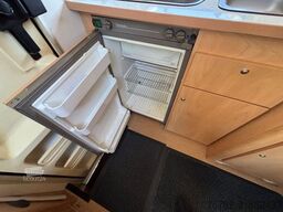 BÜRSTNER A-532 Active Markise Fahrradträger elektr.