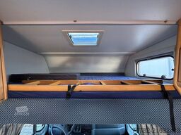 BÜRSTNER A-532 Active Markise Fahrradträger elektr.