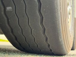 CHEREAU CSD3 TECNOGAM LIFT AXLE TAIL LIFT 1340x250x265 C