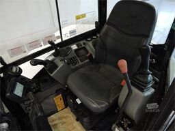 BOBCAT E50 3 Buckets