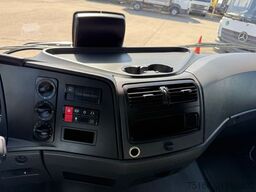 MERCEDES-BENZ ATEGO 821 L Koffer 4,9 m LBW 1 to.*Kofferheizung