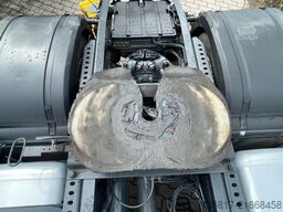 MERCEDES-BENZ Actros 5 L BigSpace 1851 4x2BL Retarder Kli. ACC