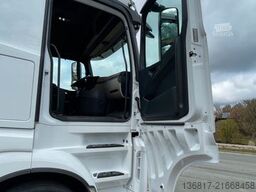 MERCEDES-BENZ Actros 5 L BigSpace 1851 4x2BL Retarder Kli. ACC