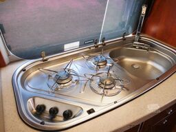 MERCEDES-BENZ La Strada Nova M