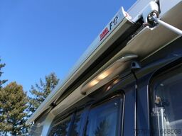 MERCEDES-BENZ La Strada Nova M