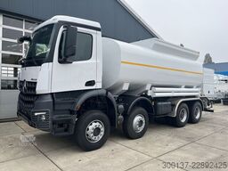 Mercedes-Benz Arocs 4140 8x4 | Fuel Tank | Stock